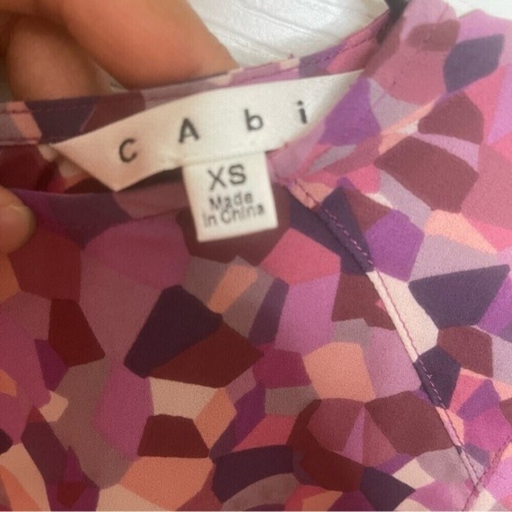 CAbi Pink Kaleidoscope Top Size XS - Picture 3 of 5